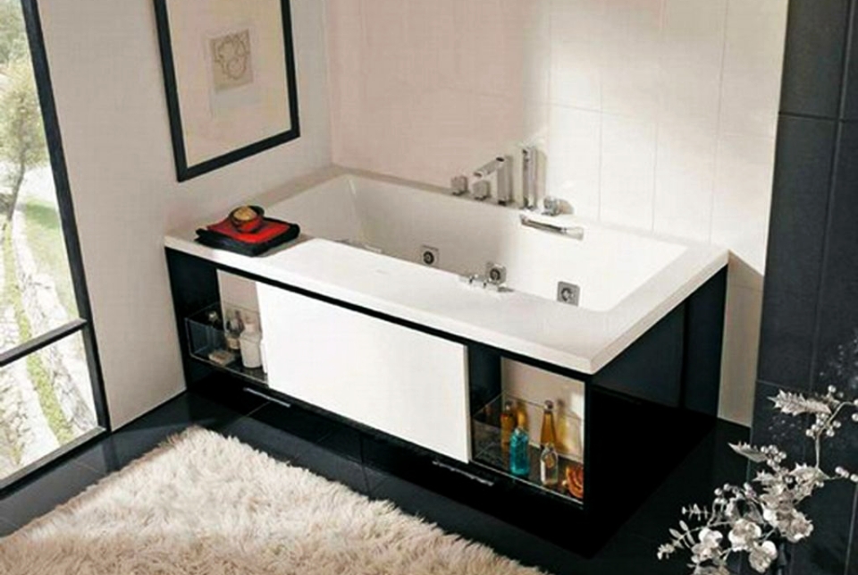 Bathtubs-with-storage-shelves