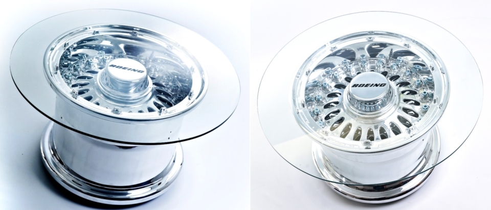 Boeing 777 coffee table