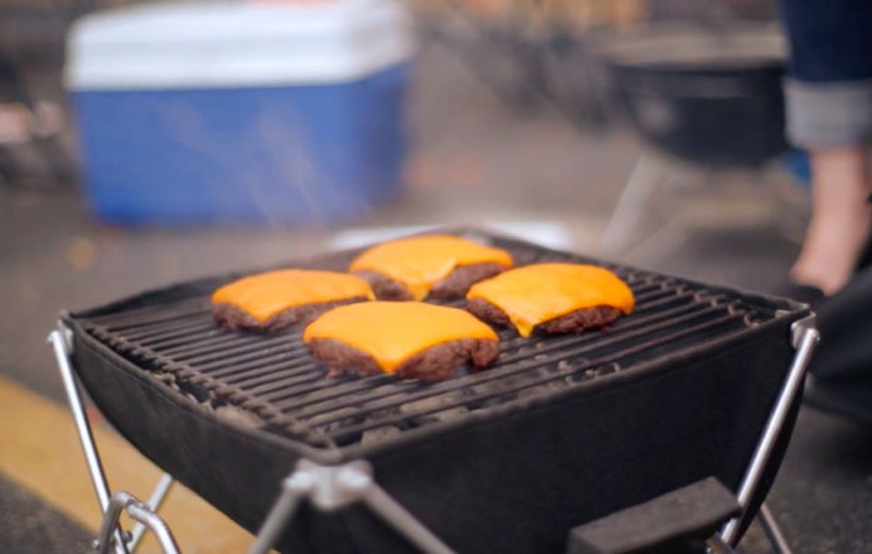 The GoBQ offers 196 sq in of cooking space