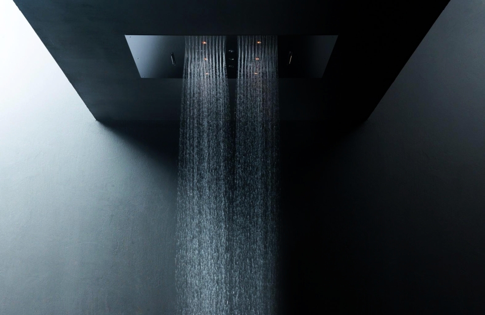 False Ceiling Showerheads Exemplify Your Bathroom Like Never