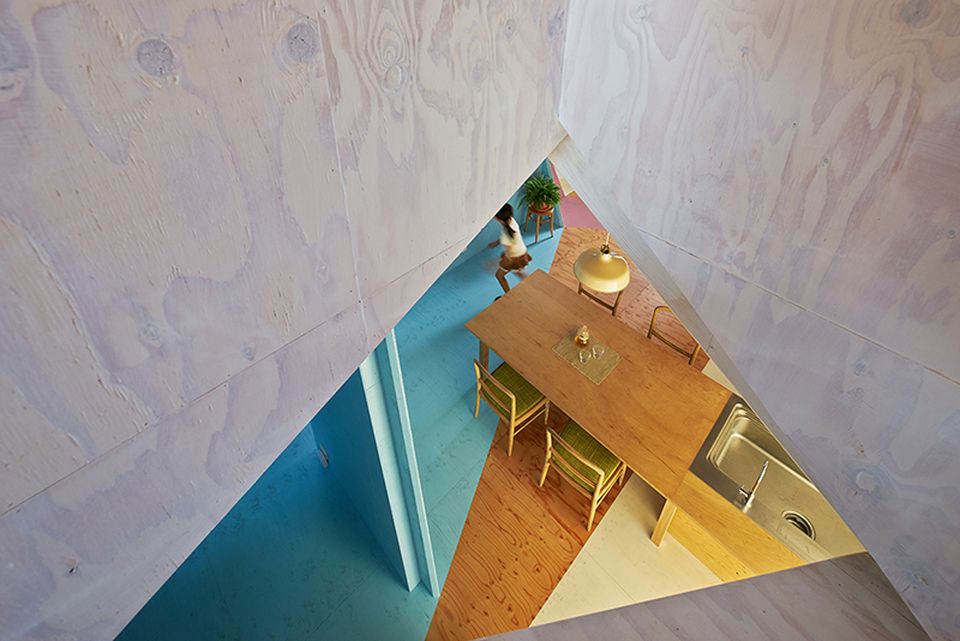 Cross-section of the multicolored Apartment House