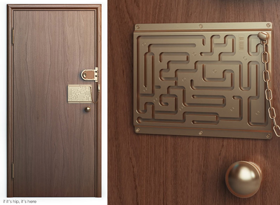 Solve Puzzling Defendius Labyrinth To Open Door Chain Lock