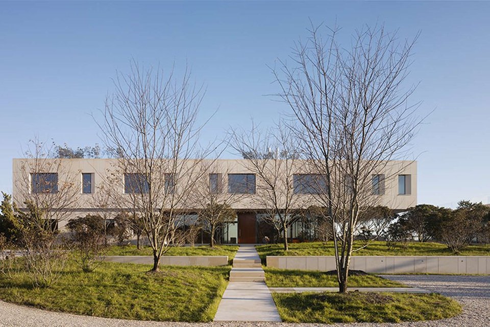 The front portion faces towards the street providing full privacy and safety