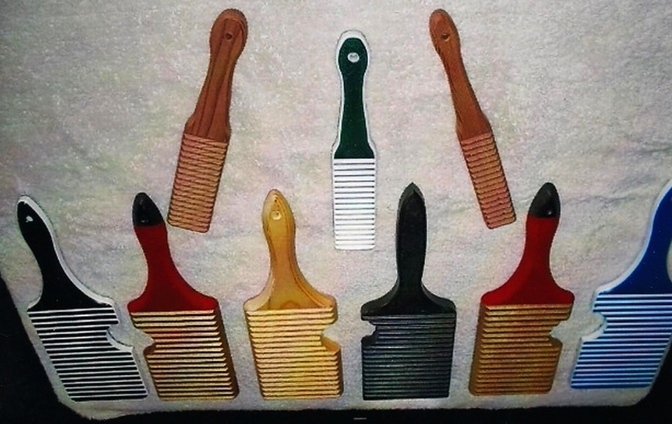 Paint Brush Scrubber