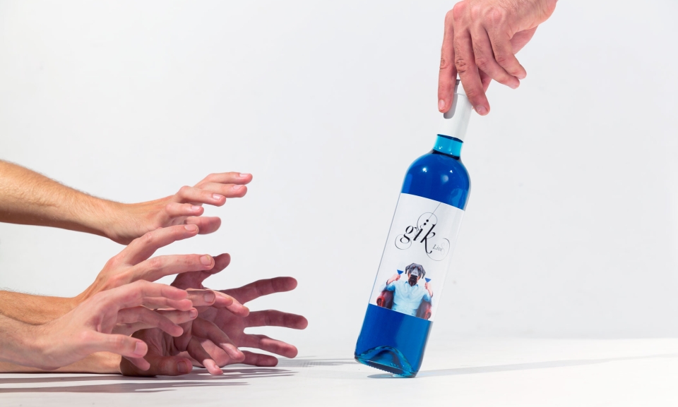 Gik World's First Blue Wine