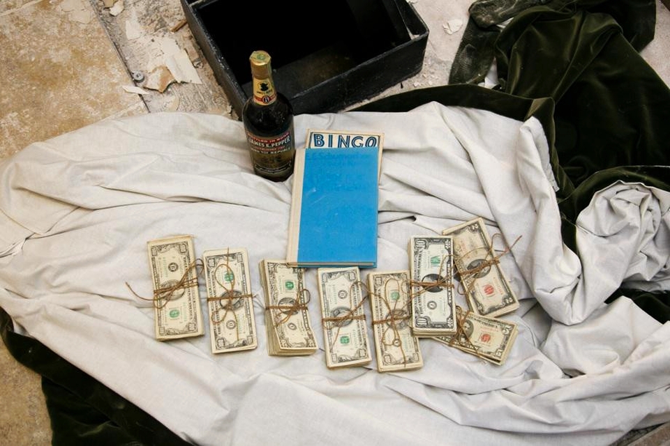 Couple discovers a mystery safe under kitchen floor