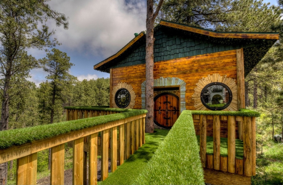 Hobbit Treehouse One Of A Kind Vacation Rental In Deadwood