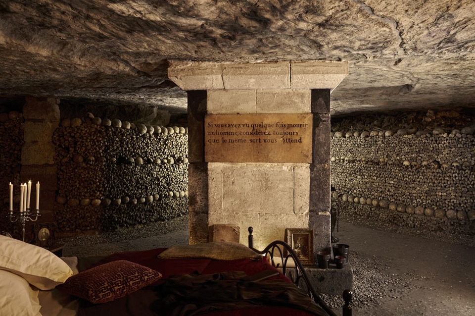 Airbnb Halloween in Paris Catacombs