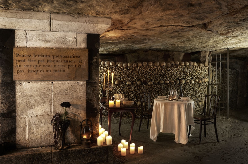 Airbnb Halloween in Paris Catacombs