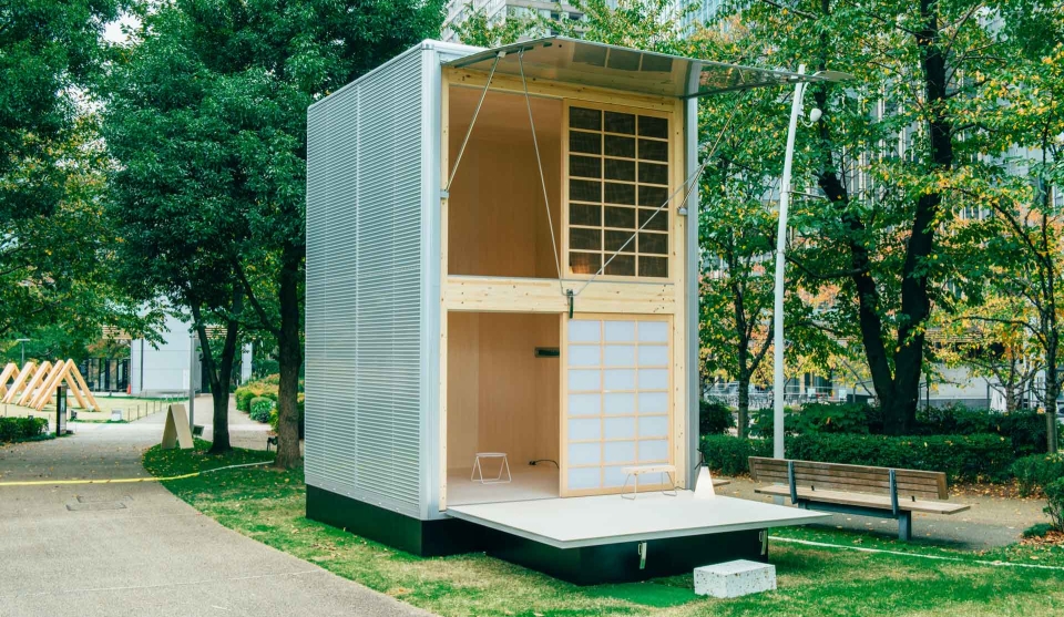 Aluminum Hut