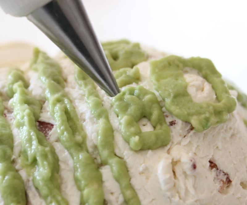 R2-A6 Garlic Bacon Dip