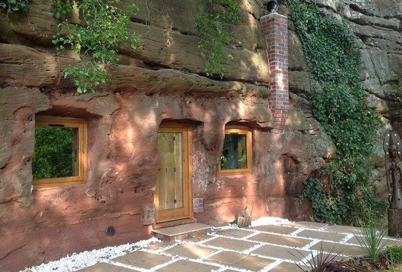 Man renovates 700-year-old Worcestershire cave into his dream home