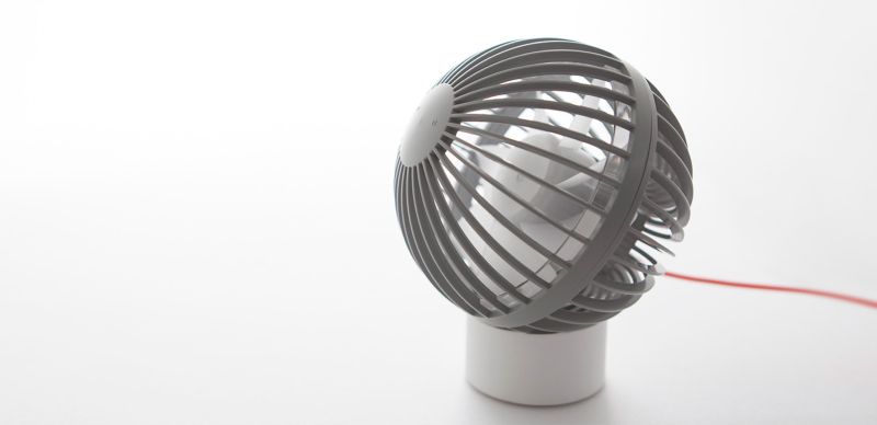 Cylindrical cradle to ease the user with moving it in any direction