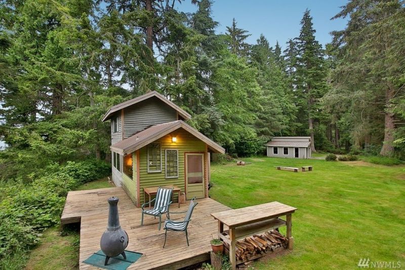 540 Sqft Whidbey Cabin Comes With Treehouse And Serene Vistas