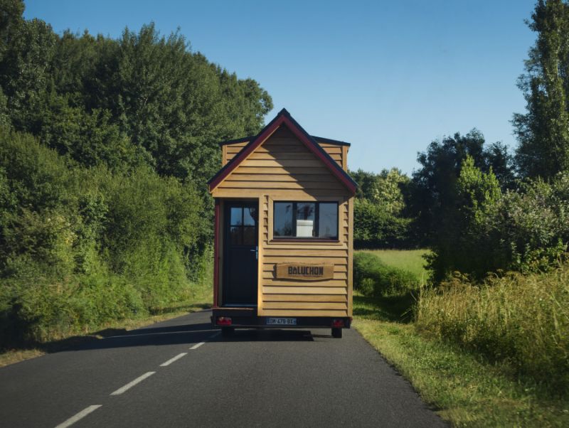Tiny house on-the-wheels