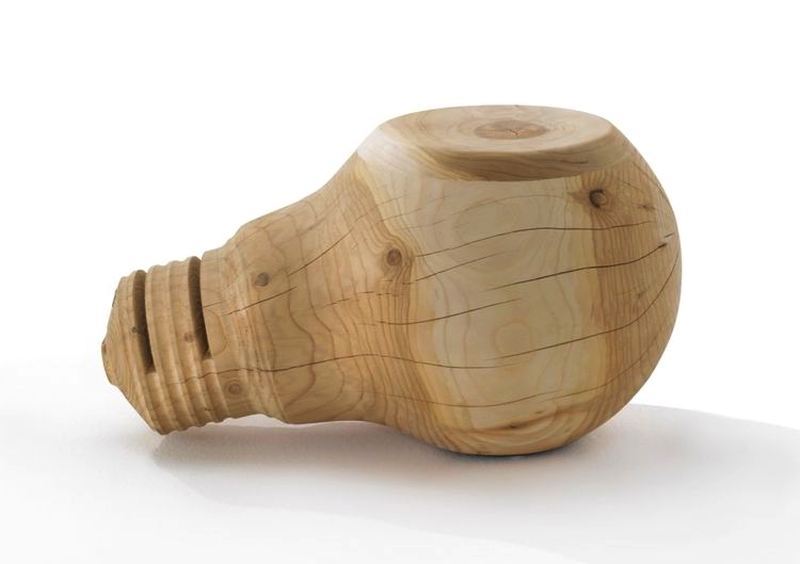 Bilbo wooden stool