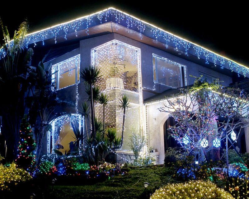 Stun all your friends and family with amazing musical light show