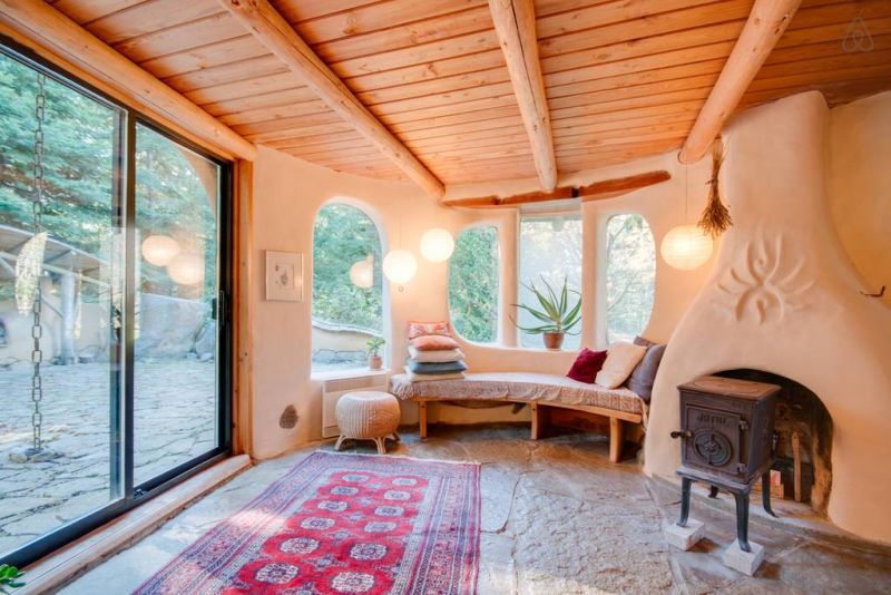 Mayne Island Cob Cottage