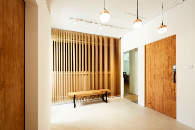 The second floor serves as consulting room