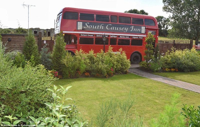 Trafalgar Square bus conversion