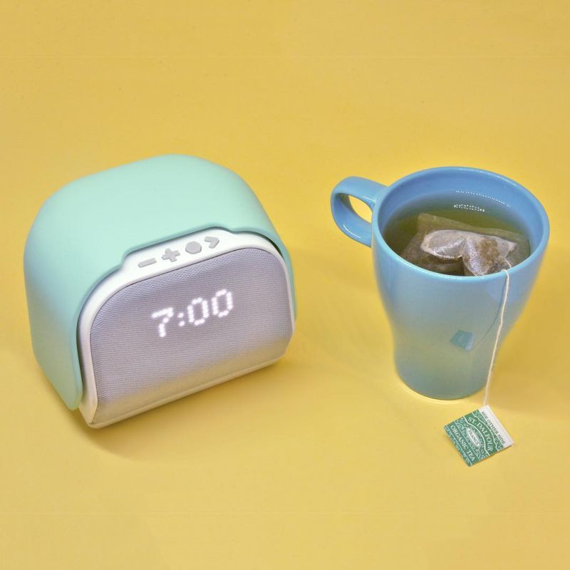 Looks good at any table or flat surface