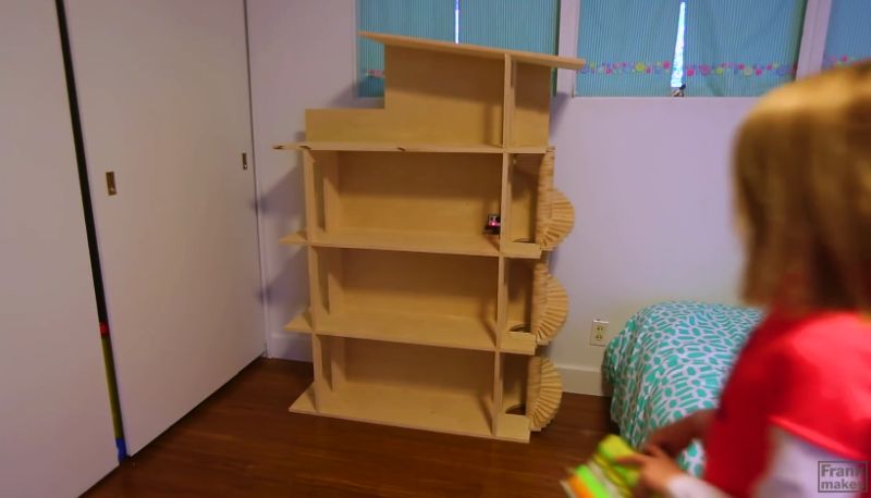 barbie house stairs