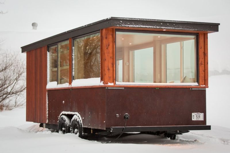 Backside view of Escape Vista