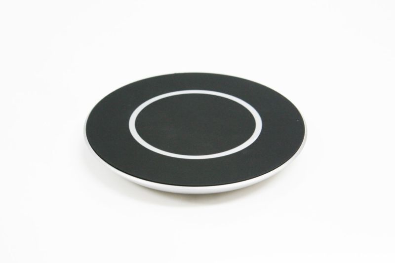 Simple and sleek design perfect for placing on a bedstand