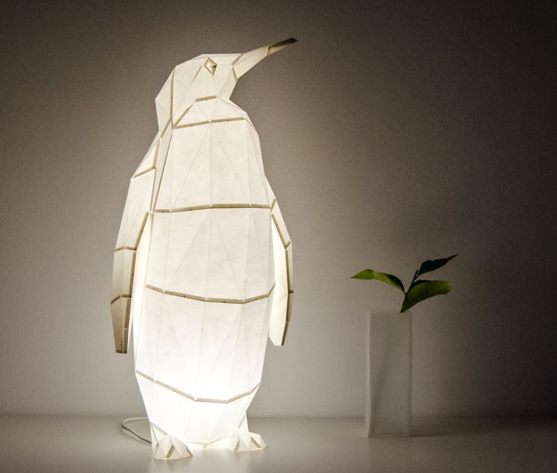 Emperor Penguin paper lamp