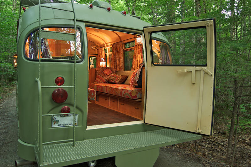 Short Bus Retro by Winkelman Architecture_1