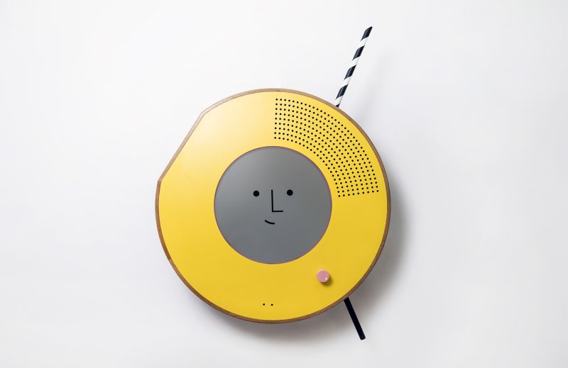 Solo is a modern gadget powered with A/I