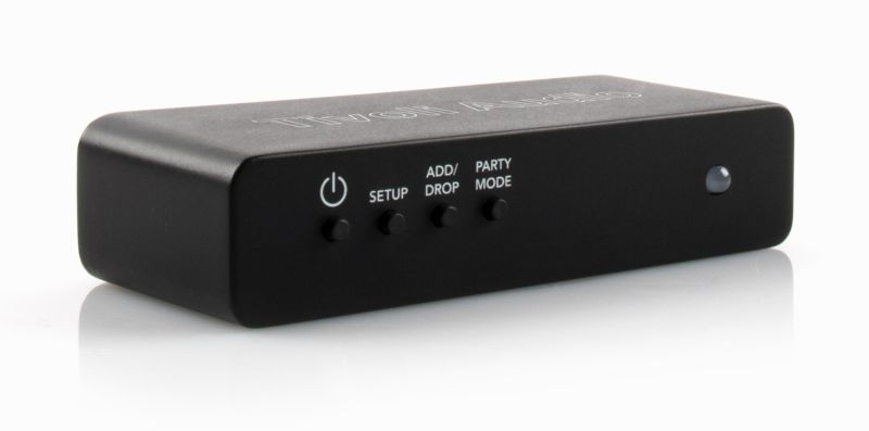 A Wi-Fi dobgle for playing songs wirelessly or with cable on other speakers