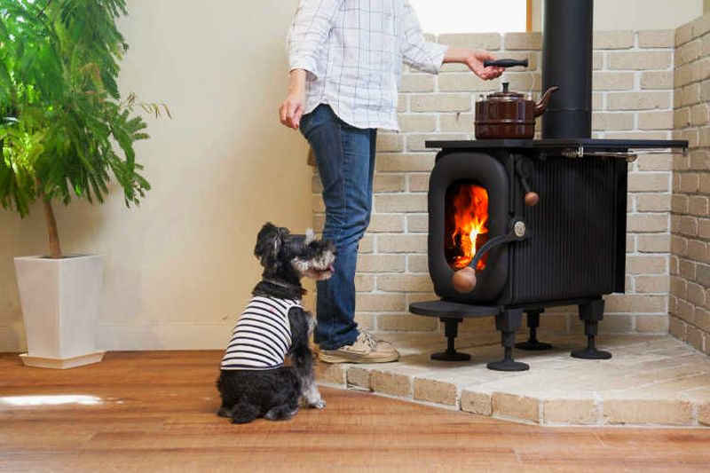 Agni Hutte By Isao Suiz Is Efficient Wood Burning Stove For Homes
