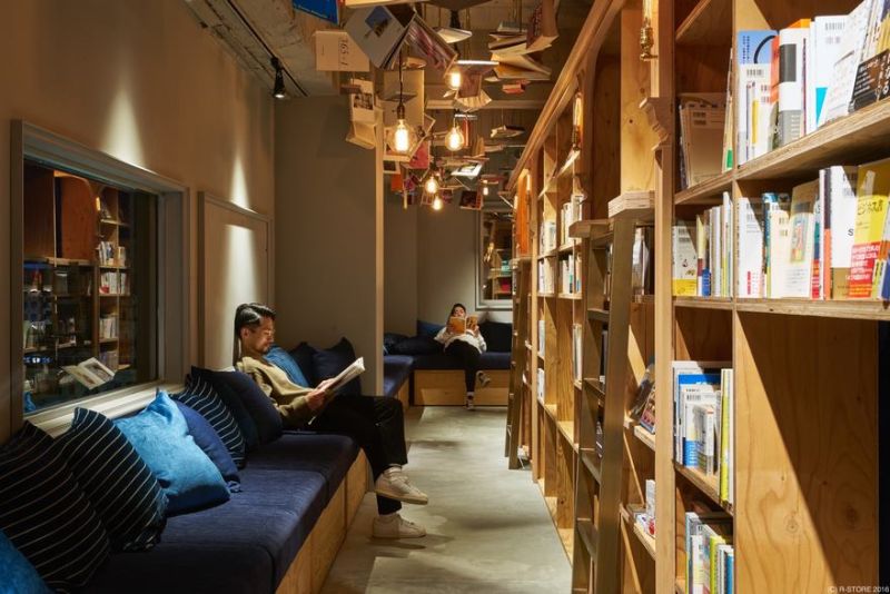 Comfortable seating areas