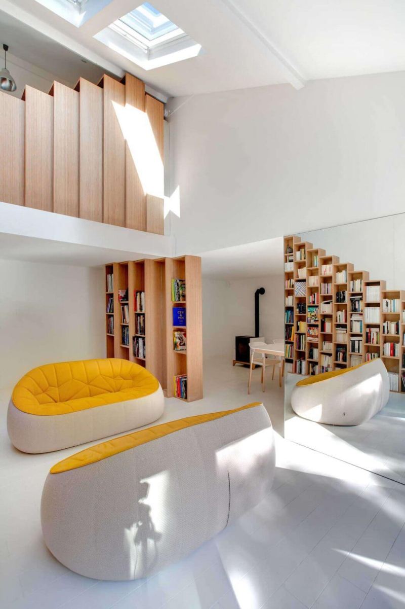 Bookshelf House by Andrea Mosca Creative Studio