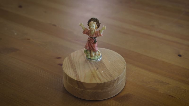 Maker kit for levitating everything weighing up to 450 grams