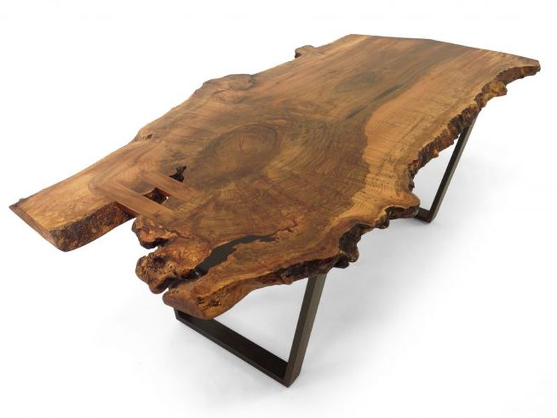 Reclaiming of urban timber by City Bench