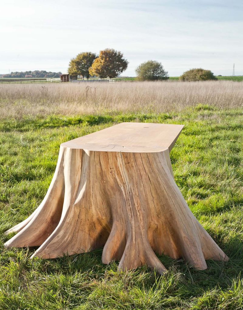 Perfect for a lunch with your family in your backyard