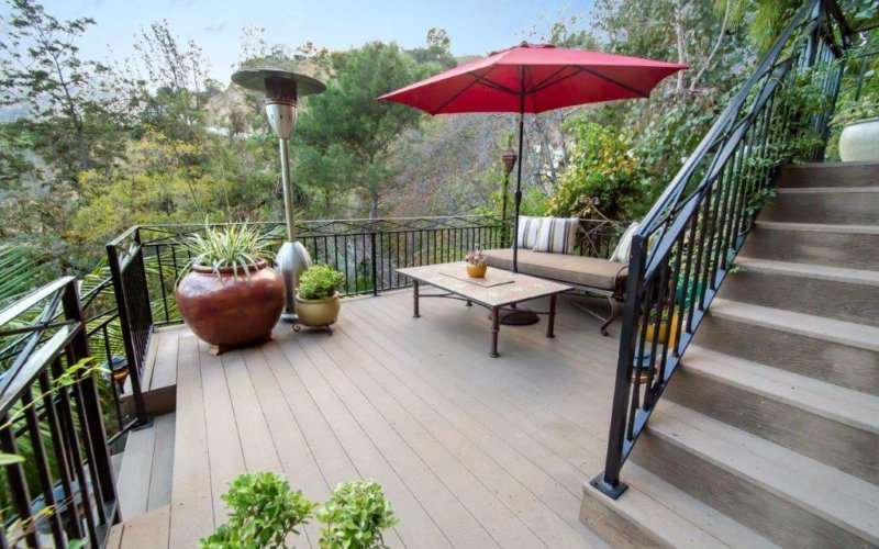 various patios alongside big staircase