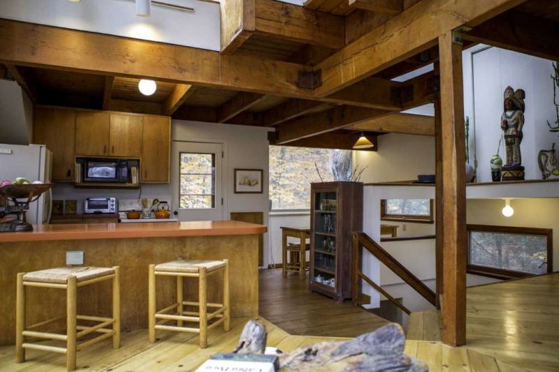 Quirky Weston Treehouse