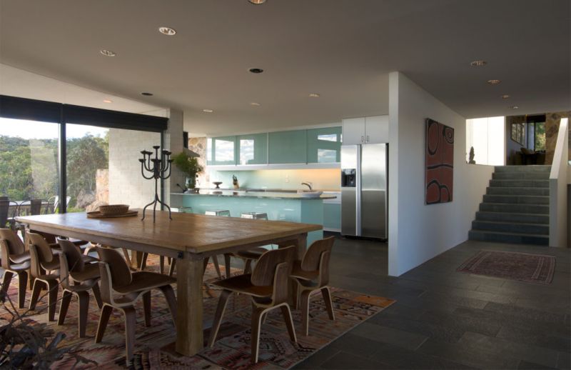 Spacious modern kitchen