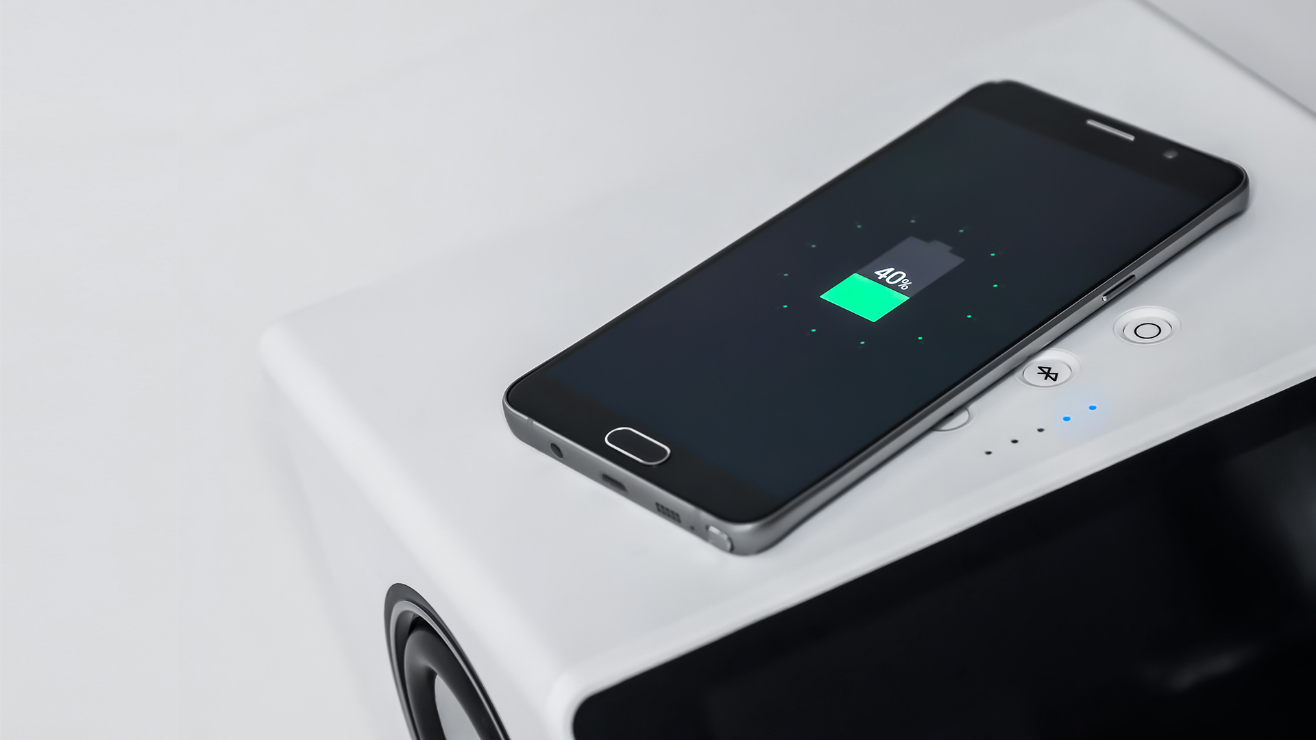 Aivia is Google Assistant-powered smart speaker