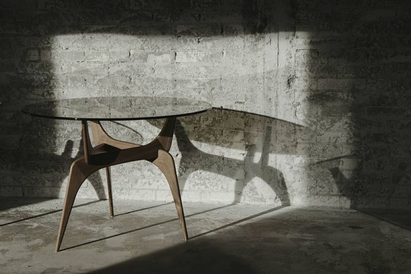 Conceived in the 1950s, Hans Bølling turns to Brdr. Krüger for Triiio table