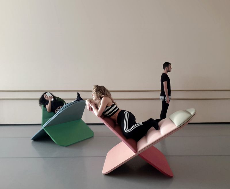 Daydream by Joynout designs is x-shaped lounge chair