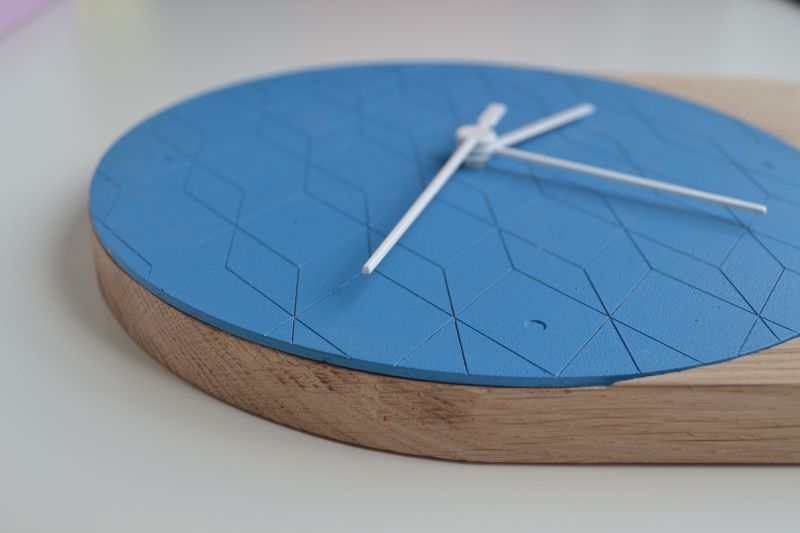 Lisa Nanlohy’s Tik Tok hanging clock adds a punch of color to walls
