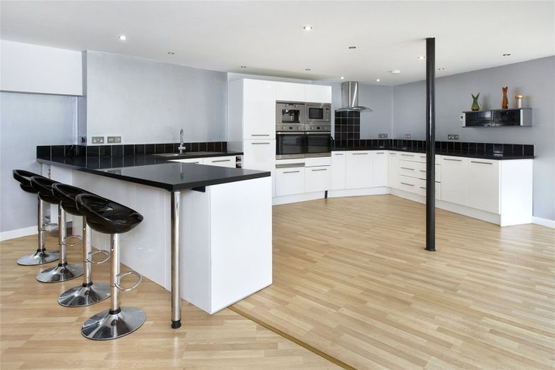 Old water reservoir transformed into an underground family home