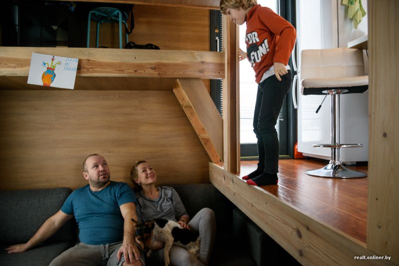 This 16-square-meter tiny house stays cozy with insulated exteriors