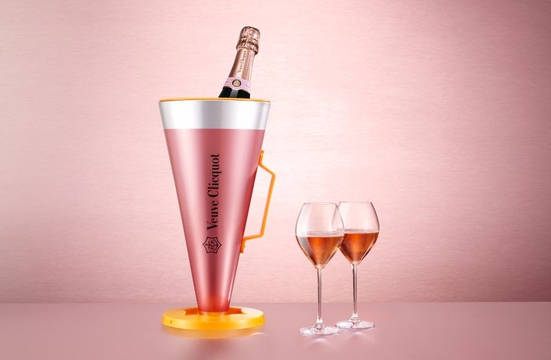 Veuve Clicquot Rosé Scream Your Love megaphone