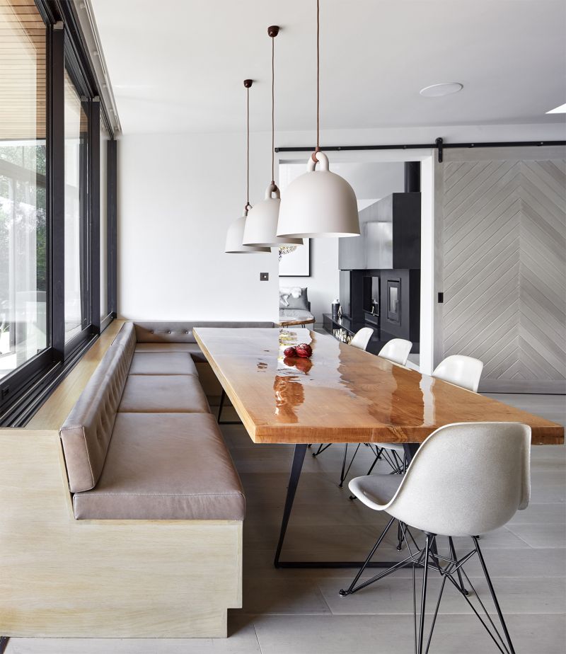 Backwater is a waterside house located across a private lagoon