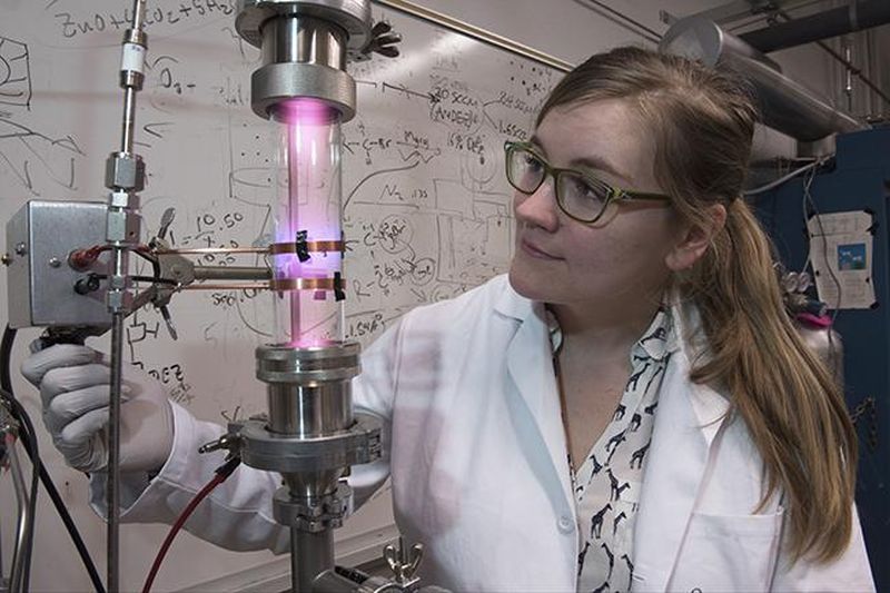 Silicon-based energy-generating windows comes to reality